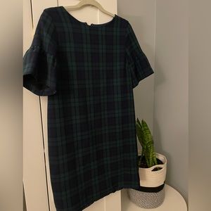 Blackwatch (green & blue tartan) Vineyard Vines shift dress size 4